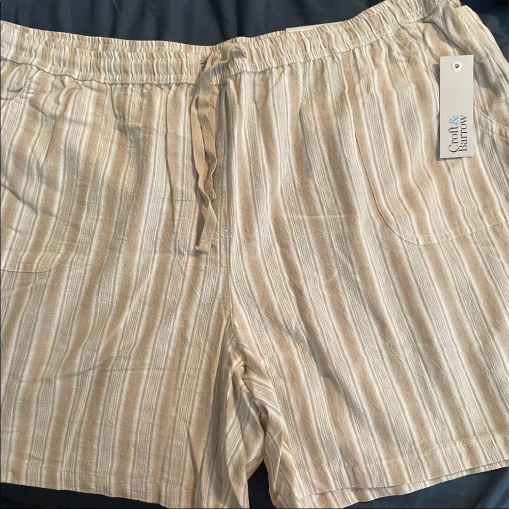 Croft & Barrow stripped shorts